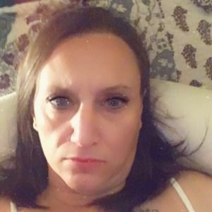 Meet your Posher, Angie